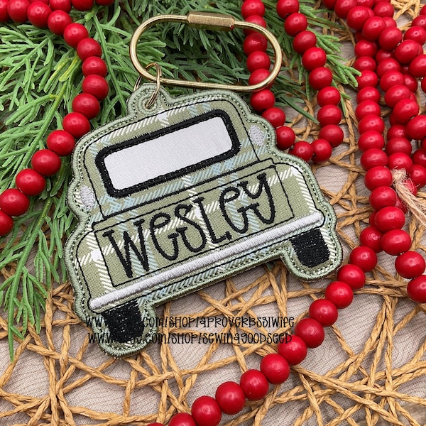 ITH Antique Christmas Truck Bag Tag - Puff Foam Embroidery- Basket Name Tag - In The Hoop Gift Tag 5 sizes - 4x4 and 5x7 hoop size