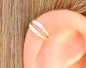 Silver Cartilage Ear Cuff, Tiny Ear Cuff, Minimalist Ear Cuff, Sterling Silver, Non Piercing Ear Cuff, Cuff Earrings