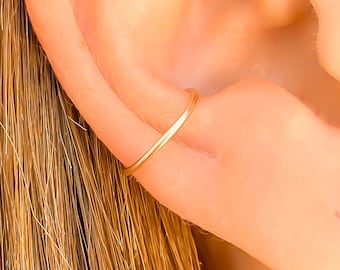 Solid 14K Gold Ear Cuff, Gold Conch Ear Cuff, Gold Non Pierced Cuff, Pure Gold Ear Cuff Earring, 12mm Ear Wrap, Thin Ear Cuffs