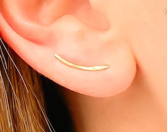 Goldgefüllter Ohrkletterer, 14K Gold gefüllter zierlicher Ohrkletterer, rechts oder links einzeln oder paar Mini gebogene gehämmerte Kletterohrringe, 15 mm