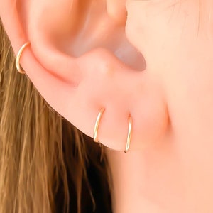 100 gold hoop earrings deals