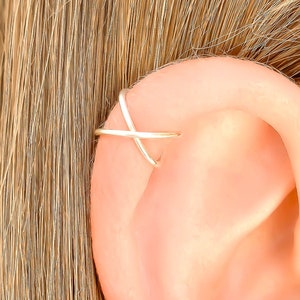 Silver Ear Cuff, Eternity Ear Cuff, Non Pierced Ear Cuff, Cartilage Ear Cuff,  Sterling Silver Ear Cuff, Silver Earrings
