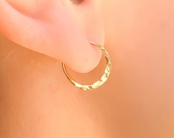 Solid 14K Gold Hoop Earrings, Hammered 14K Gold Hoop Earrings, Small Gold Hoop Earrings, 14K Gold Earrings, 12mm Small Gold Hoops