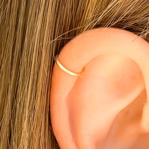 Solid Gold Ear Cuff, No Piercing 14K Ear Cuff, Gold Cartilage Cuff, Helix 14K Gold Ear Cuff, Cuff Earrings 14K Gold, Non Pierced Ear Wrap