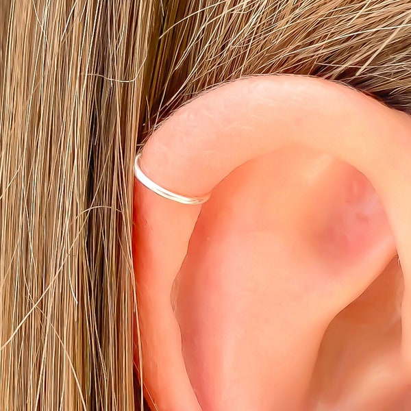 Cartilage Silver Ear Cuff, Non Pierced Solid 925 Sterling Silver Upper Ear Helix Wrap, 10mm Diameter, Round Minimalist Faux Hoop, Adjustable