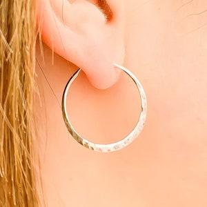 Minimalist Hoop Jewelry, Hoop Earrings, Small Wire Hoops, Silver Hoops, Sterling Silver Hammered Hoops, 25mm Hoop Earrings