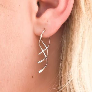 Dainty Spiral Earrings, Silver Threader Corkscrew Earrings, Minimalist Earrings, Sterling Silver Earrings, Dangle Earrings, Gift for Mom
