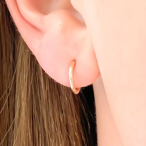 Small Gold Filled Hoops, 9mm Small Gold Hoops, Gold Hoop Earrings, Hoop Earrings with Post, 14K Gold Filled Huggie Hoops