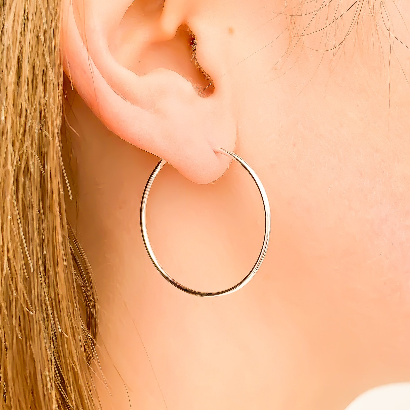 Silver Electry Hoop Earrings main image 0