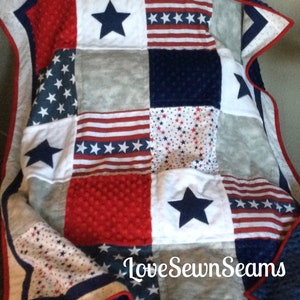 MADE TO ORDER/Patriotic Quilt/Star Quilt/Stars & Stripes Quilt/Patriot quilt/many sizes available