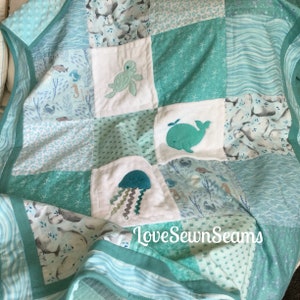 Ocean Love quilt/Sea turtles/Whales and more/Handmade Coastal quilt