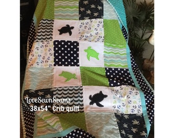 Sea Turtle Quilt/Select your Minky color/Sea Turtle/Sea Turtle Nursery/Coastal quilt/Sea Turtle blanket/Baby bedding/Handmade quilt