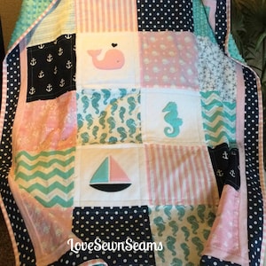 MADE to ORDER/Nautical Baby Quilt/Crib Size quilt/Seahorse/Sea Life Quilt/Coastal quilt/Baby Quilt