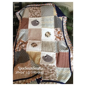 Vintage Style Baseball quilt/Baseball Nursery/Baseball/Mini Crib Set