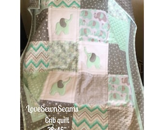 ELEPHANT QUILT/Mint and Gray/Elephant Baby Quilt/Elephant Baby Blanket/Quilt with name/Handmade