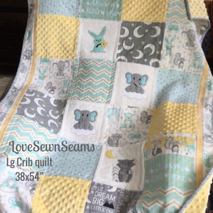 Neutral Baby Quilt/Woodland Quilt/Tier Quilt/Elefanten Quilt/Baby Quilt/handmade in USA