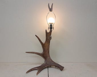 NEWLY CRAFTED!! Moose Paddle Table Lamp (19" W. X 32" H.)
