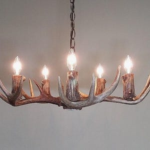 19-21&quot; Dia. 5-Light &quot;Low Profile&quot; Whitetail Antler Chandelier (6-8&quot; H.)