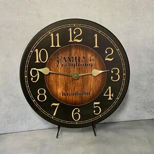 Reloj de pared personalizado Family is Everything en negro y dorado, reloj de pared grande, 8 tamaños, mecanismo SILENCIOSO, garantía de por vida, personalización gratuita