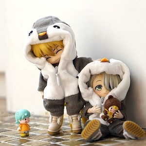 Penguin coat for Obitsu 11