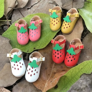 Strawberry shoes for Blythe / Pullip / JerryB / Azone pure neemo, 4 colors