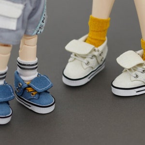 Star Sneakers for Blythe / Pullip / Lati yellow