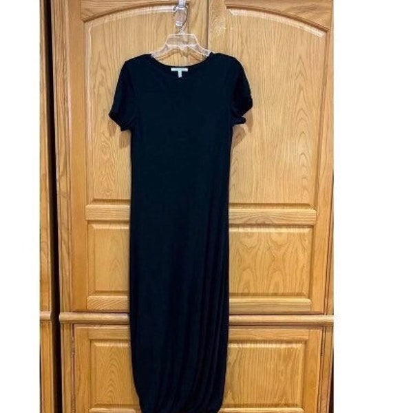 Vintage Rene Lezard Woman’s Black Floor Length Short Sleeve Dress Size 10