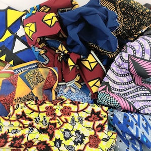 One pound of scraps fabrics for quilting, Patchwork sewing projects, Quilted blankets, Remnant African fabric, Kwanza celebration