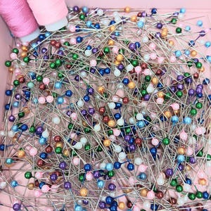 100 Pieces Pearl Head Sewing Pins 1.42 Inch, Dressmaking pins, Sewing and Crafting Supplies, Random pin colors