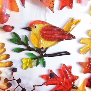 Carolina Wren glass bird for window Hangings fused glass decor Stained glass bird suncatcher Robin bird