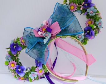 Helle Blumen und Garten inspirierte Topiary Blumenohren mit Schleife