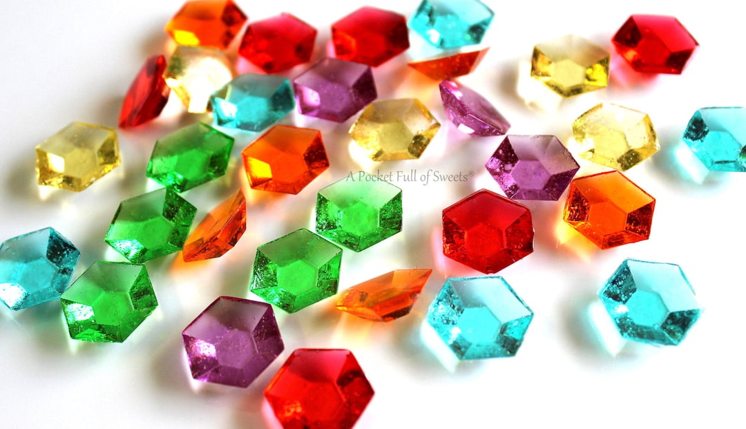 Edible Rupees, LEGEND of ZELDA Cake Topper, Cupcake Toppers, Wedding Cake Decorations, Edible