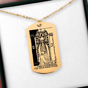 Collier carte de tarot personnalisé, tarot de la grande prêtresse, collier pendentif étiquette, cadeau sorcière meilleure amie, collier tarot, cadeau fête des mères