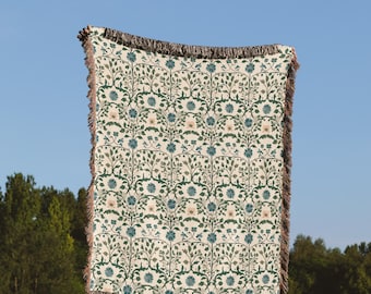 William Morris Beige Woven Cotton Blanket: Floral Tapestry Throw