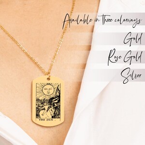 Collier personnalisé carte de tarot, carte de tarot le soleil, collier pendentif étiquette délicate, cadeau sorcière meilleure amie, collier tarot, cadeau fête des mères