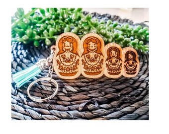 Russian Nesting Doll Family Keychain // Custom Family Keychain // Matryoshka Doll // Custom Keychain  // Nesting Doll Family // Matryoshka