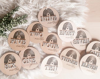 Rainbow Baby Milestone Markers // Baby Photo Prop // Rainbow Baby // Wooden Milestone Marker // Boho Baby // Baby Shower Gift / Newborn Gift