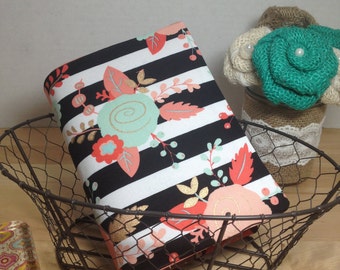 Reversible bible cover, NWT bible cover, New World Translation, Bible cover, Black and white floral, Coral polkadot interior, made to order