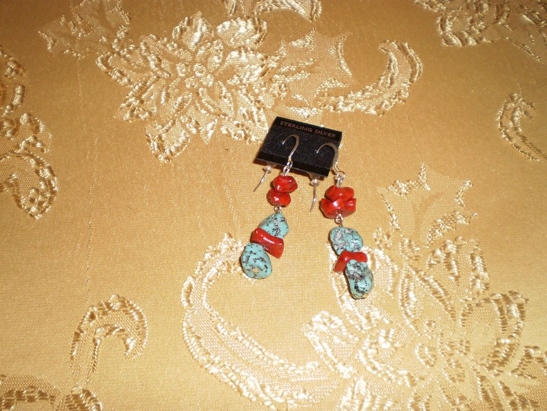 Large chunky Magnesite Turquoise and Sponge Coral Necklace Set image 2