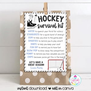 Peut inclure: Un sac en papier brun à pois blancs, avec une étiquette imprimable avec le texte "HOCKEY survival kit" et une liste d'articles, dont de l'eau, des Starbursts, du chewing-gum, des Smarties, des bonbons à la menthe, du Fun Dip, des Blow Pop, une pièce de monnaie et des chips. L'étiquette comprend également le texte "Let's have a great season! -Coach Marks".