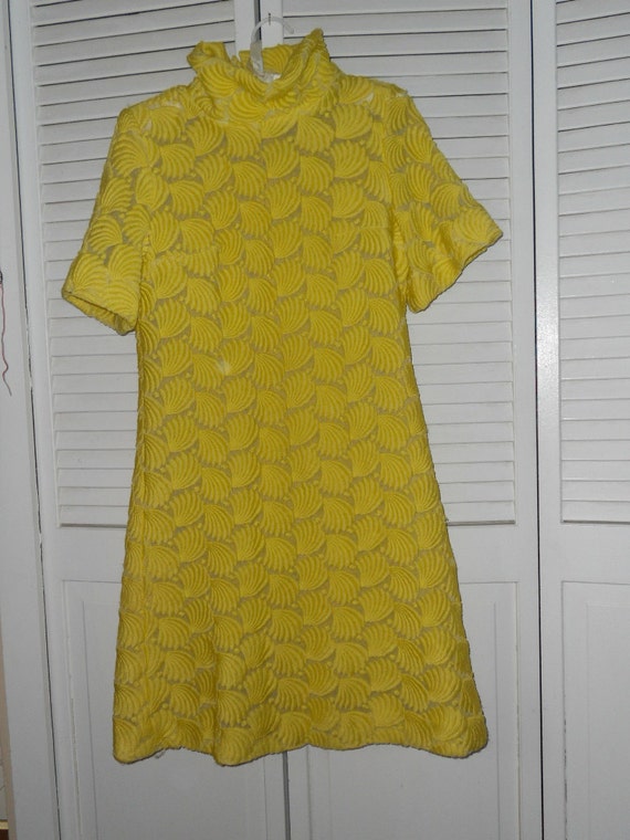 Vintage Heiser Yellow Short Sleeve Dress 1960s - image 1