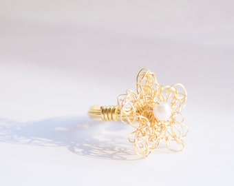 Crochet Wire Wrapped Flower Daisy Ring