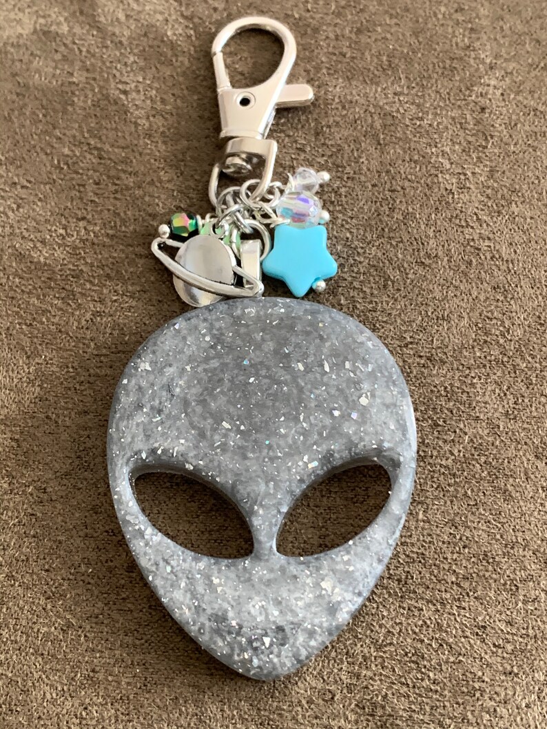 Glittery Gray Alien Head ~ Resin ~ Keychain ~Accessories