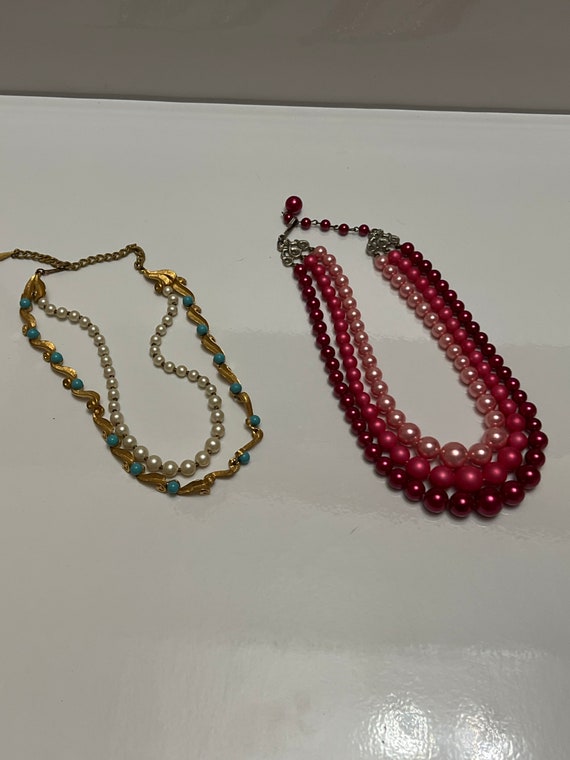 2 Vintage 1950’s Necklaces