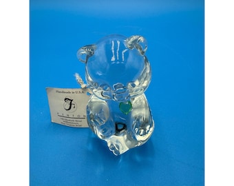 Figura de oso de cristal hecha a mano de Fenton, dije de corazón verde, regalo de la piedra natal de agosto