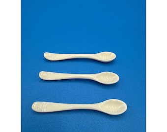 Cucharas miniatura de porcelana Lenox de 7,6 cm (3"), color marfil, para saleros, especias y mermeladas.