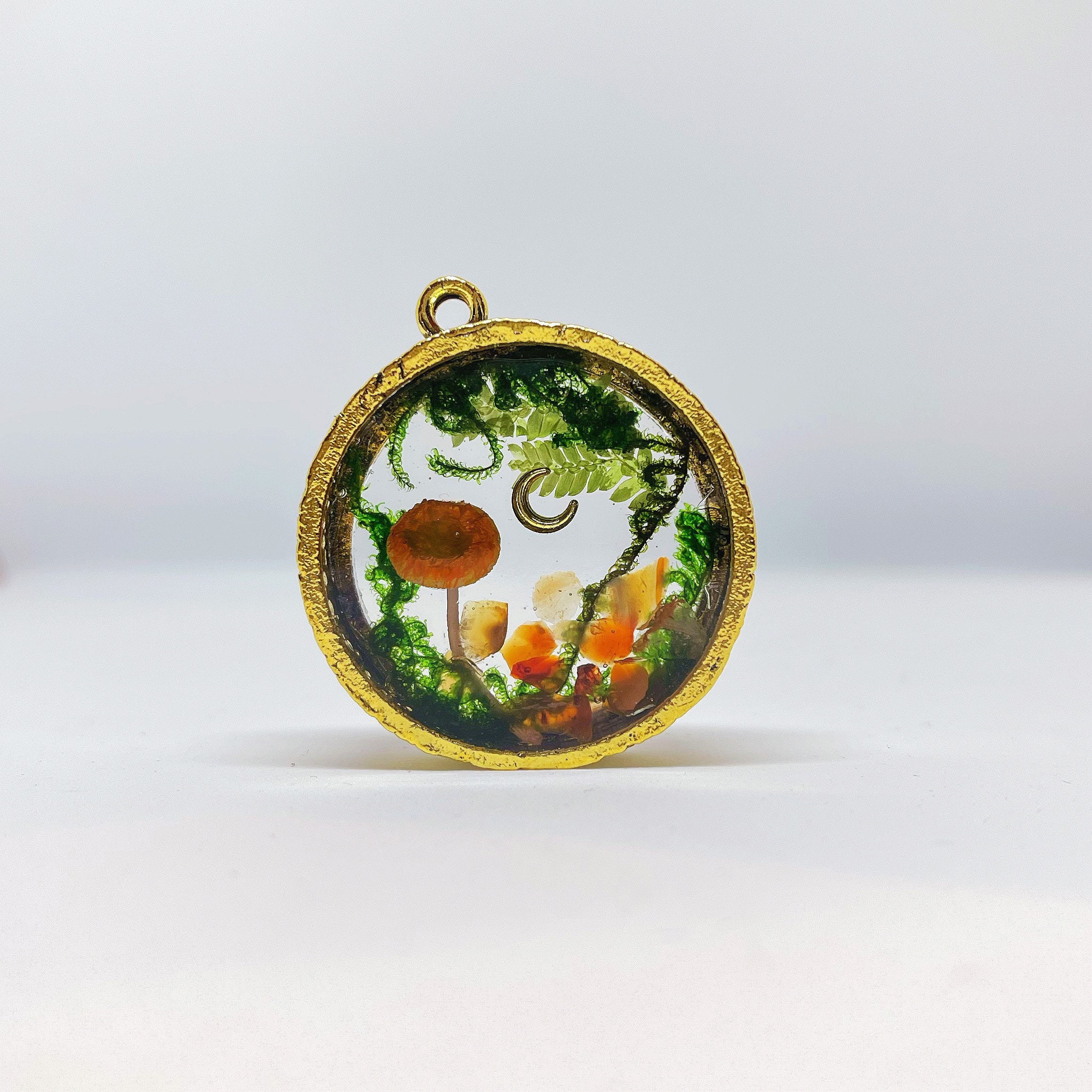 Carnelian Fairy Forest Pendant/crystal Resin Pendant - Etsy