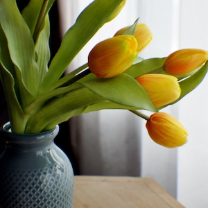 Tulipani gialli Real Touch, mazzo di 7 fiori artificiali, matrimonio fai da te, creazione di ghirlande, forniture per bouquet, fiori per neonati