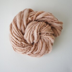 SALE: Thick and Thin Slub Yarn Handspun Light Beige Merino Wool image 3