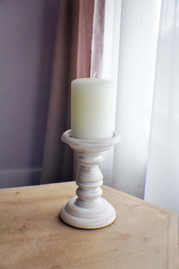 Inweder Bougeoir en bois : bougeoirs rustiques blancs pour bougies piliers, décoration de ferme, pour Noël, mariage, cheminée, centre de table, maison Inweder Bougeoir en bois : bougeoirs rustiques blancs pour bougies piliers, décoration de ferme, pour Noël, mariage, cheminée, centre de table, maison